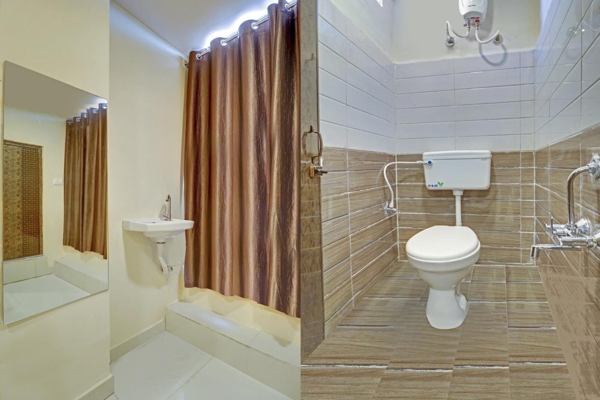 Hotel O Aayush Stay Inn Hyderabad Exterior foto